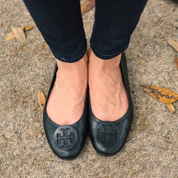 Tory Burch MINNIE TRAVEL BALLET flats - black  size 6.5 - Picture 2 of 5
